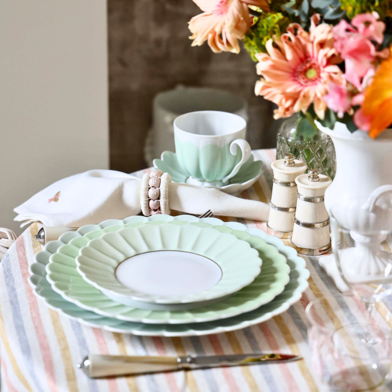 Assiette à dessert festonnée Melon vert jade 20cm