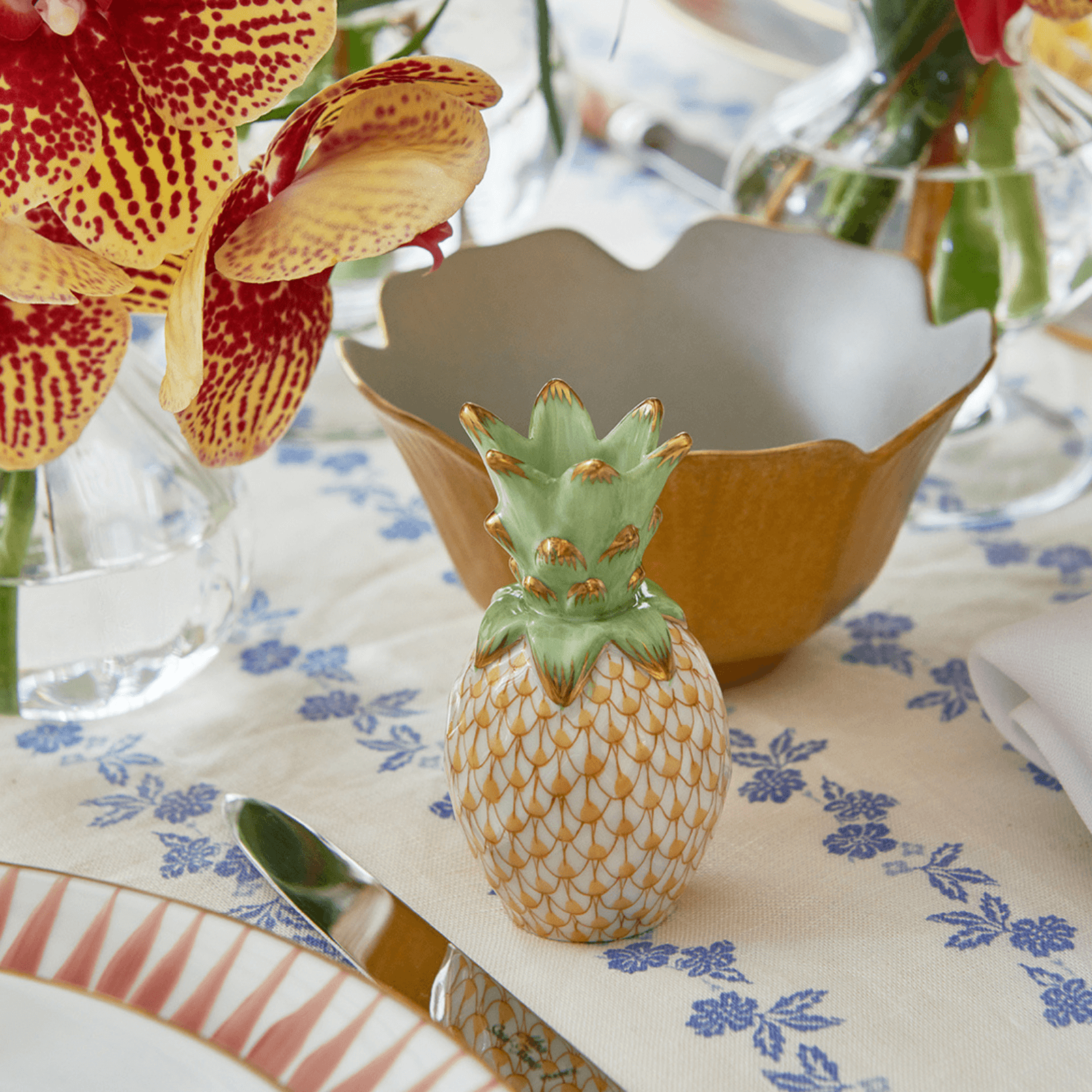 Bol Fleur bord cannelé 11cm